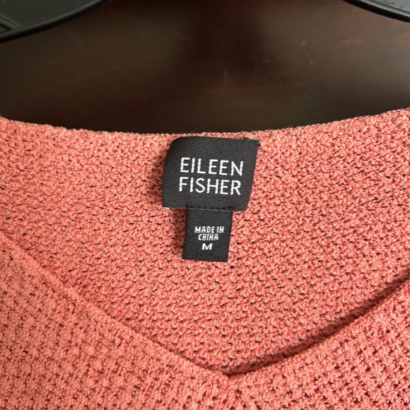 EILEEN FISHER Silk Knit V-Neck Sweater 3/4 Sleeve Quiet Luxury Parisian Coral M - Picture 2 of 9
